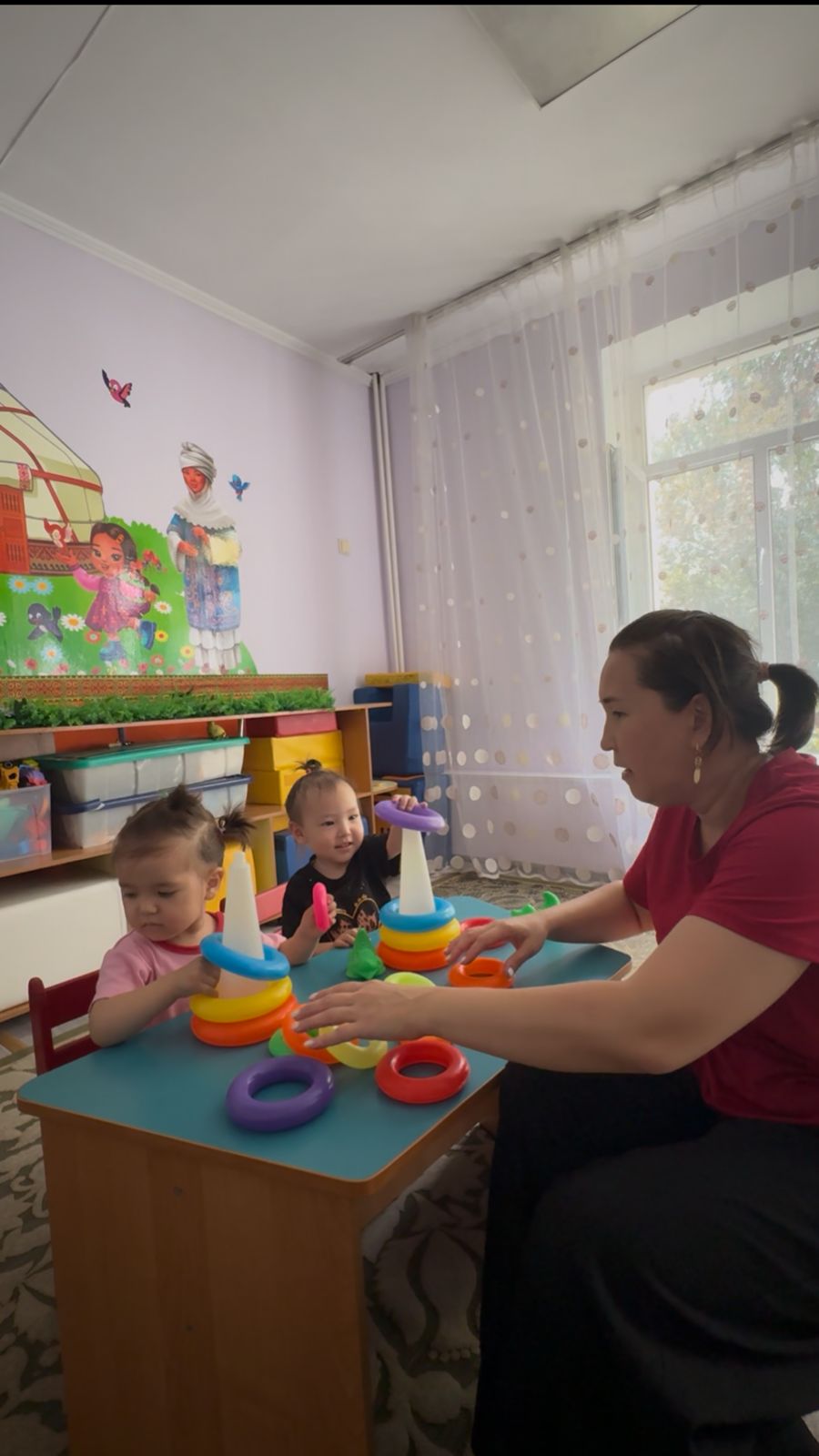 Тақырыбы: 🎯 «Пішіндер мен түстер әлемінде»