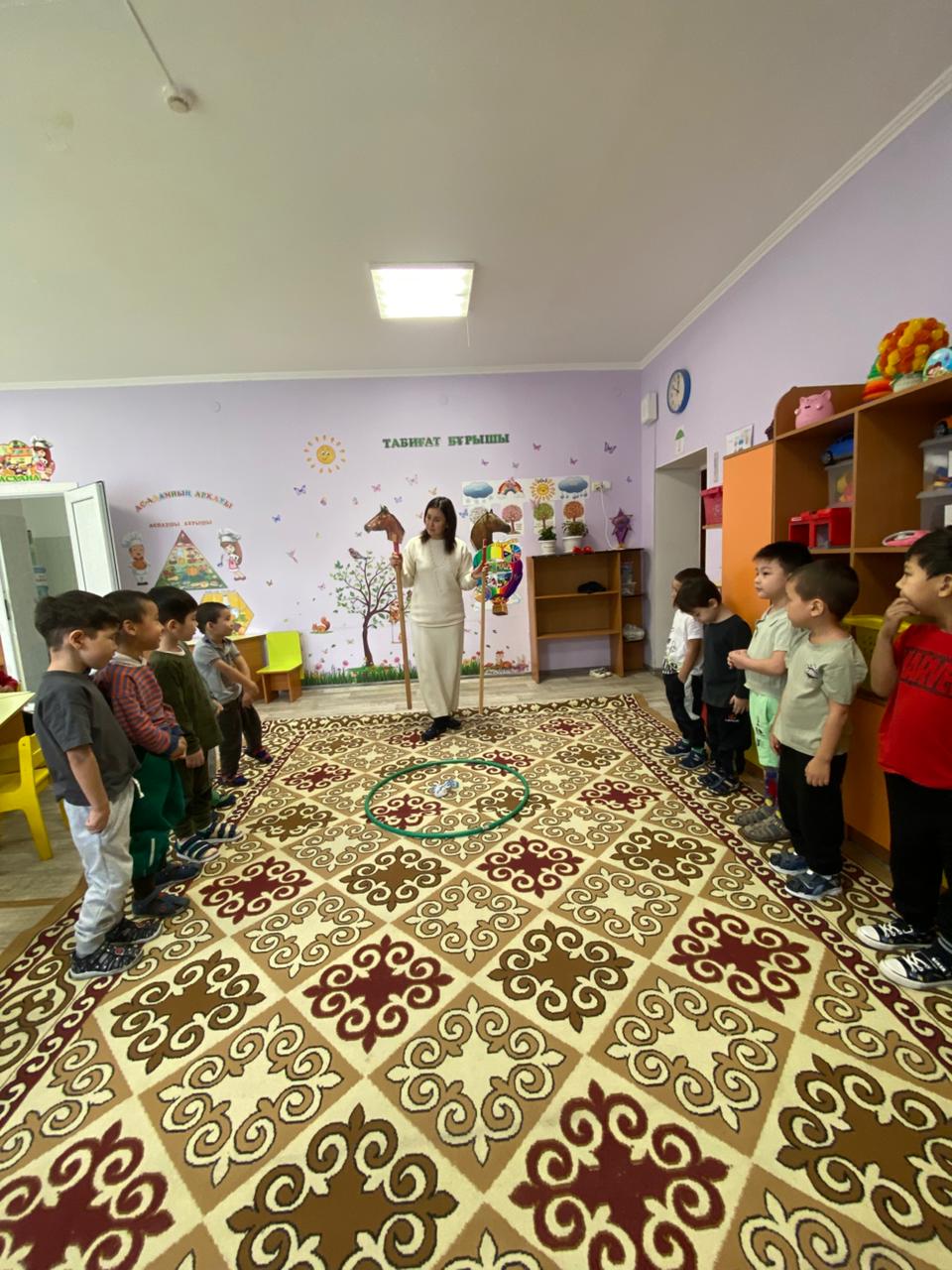 "Тенге алу" ұлттық ойыны