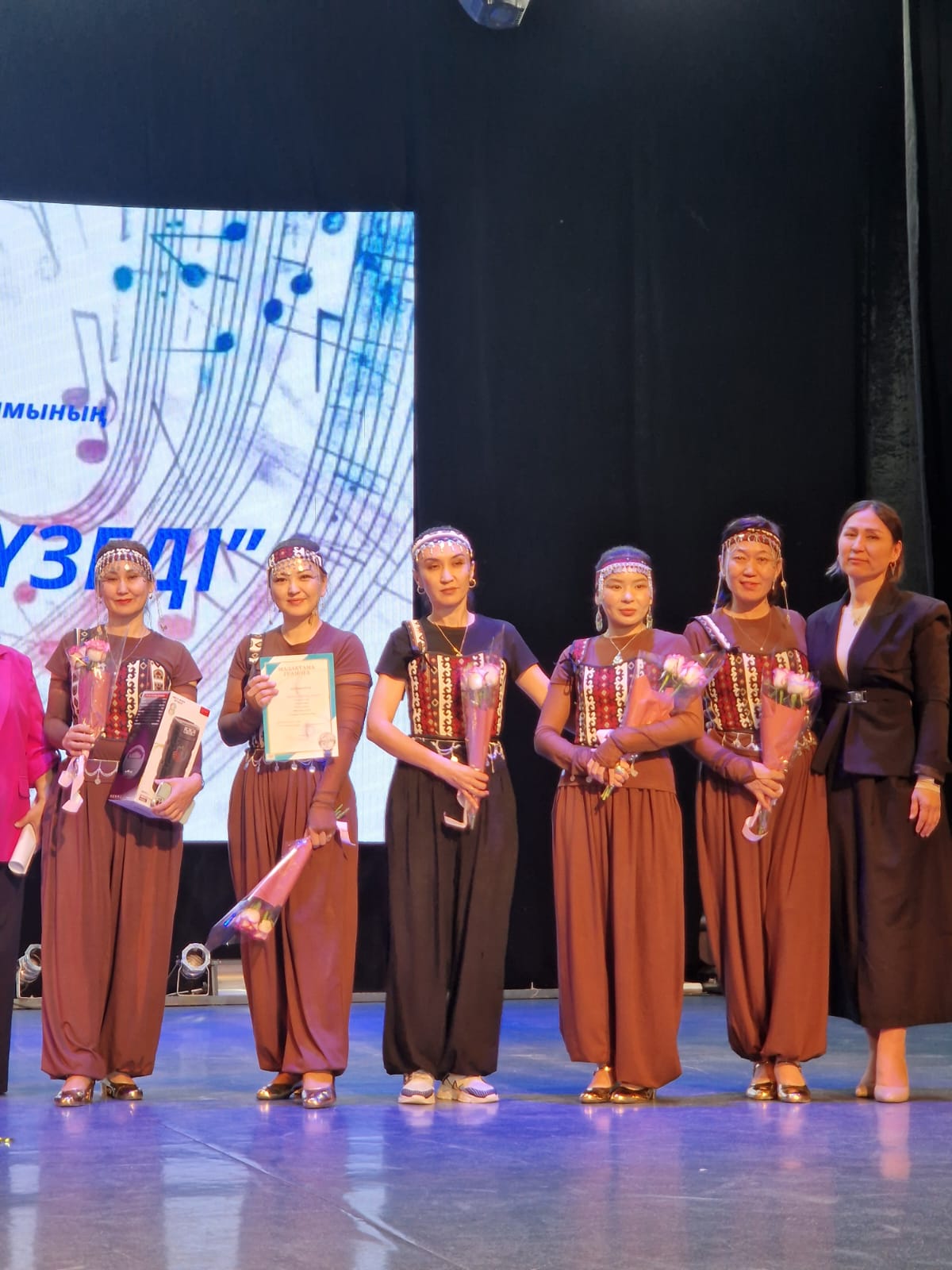 Конкурс "Өнерлі өрге жүзеді"